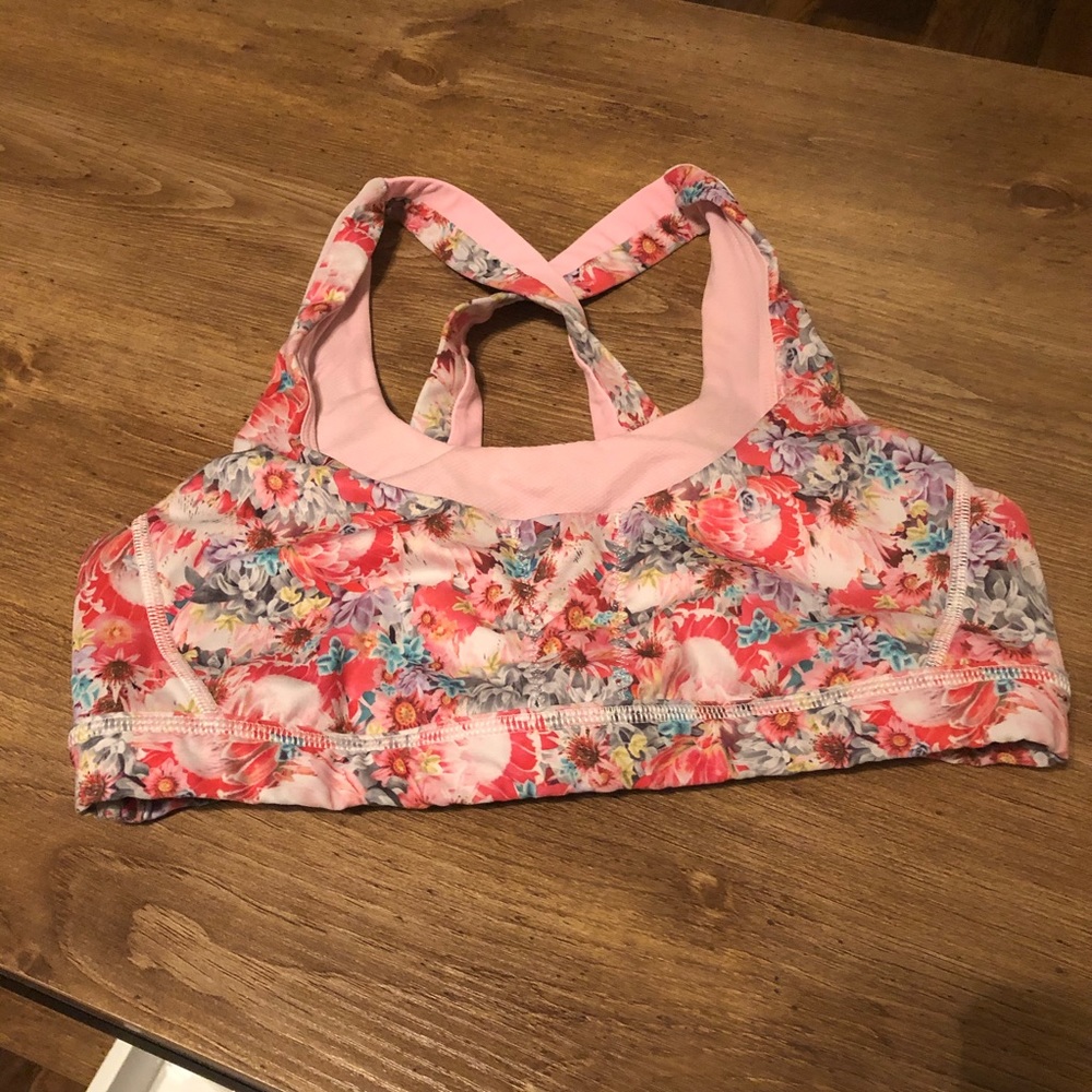Lululemon running bra size 8